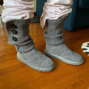 Grey Knit Uggs